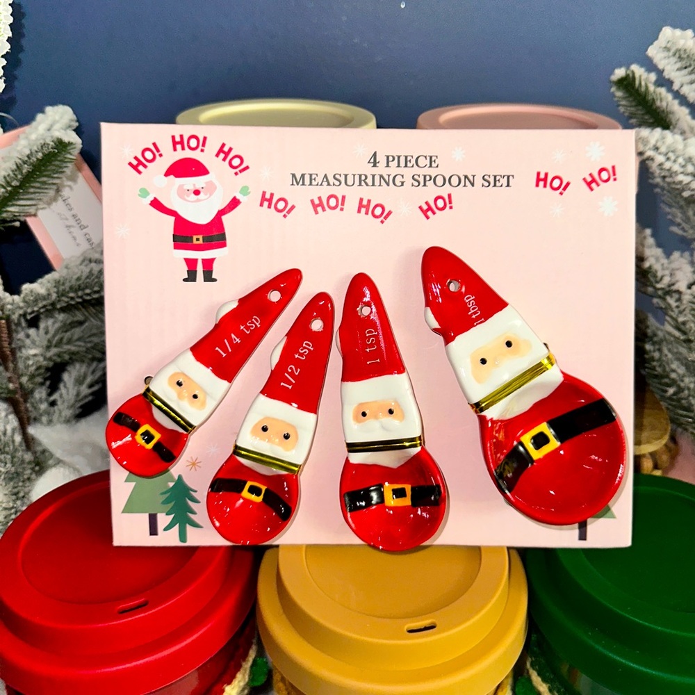 Holiday Santa measuring cups